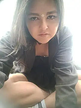 Aly 96 online show from June 20, 5:16 pm