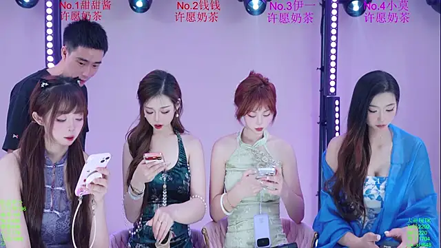 Luckybaby-001 online show from July 26, 12:24 pm