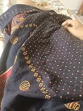 Tamilwifemeera786 online show from June 23, 4:32 am