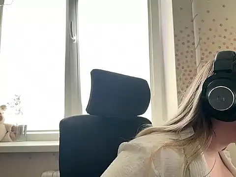 TashaDarm online show from July 3, 9:04 am