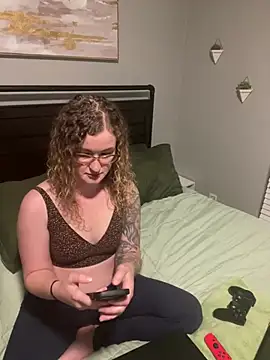 Forbidden Reign online show from July 5, 3:57 am