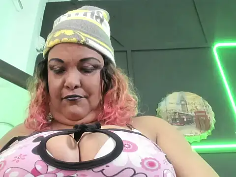 DubraskaBella online show from July 9, 2:52 pm