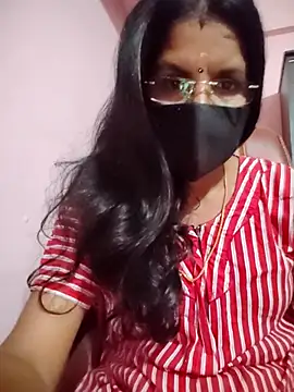 tamil peenqueen online show from July 4, 5:53 pm