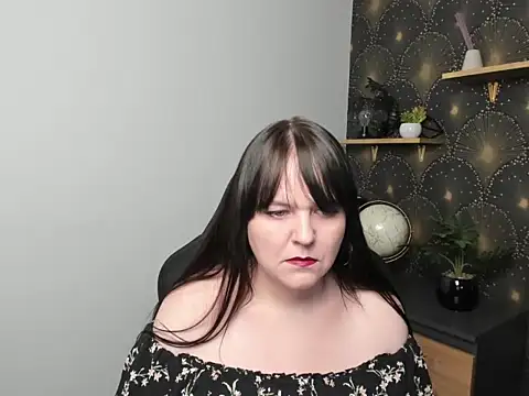 ClaraSoftXo online show from July 7, 5:43 am