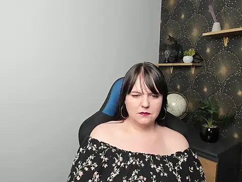 ClaraSoftXo online show from July 7, 6:47 am