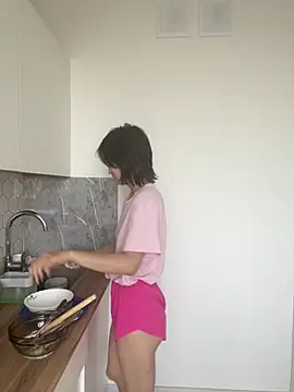 Riley flower  online show from July 11, 2:28 pm