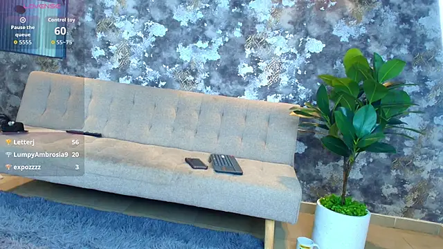 Alexandra Braom online show from July 20, 10:39 am