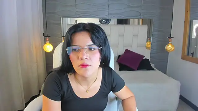 Valentina H0t  online show from July 16, 8:57 pm