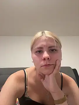 Ellaa Candy online show from July 22, 7:37 pm