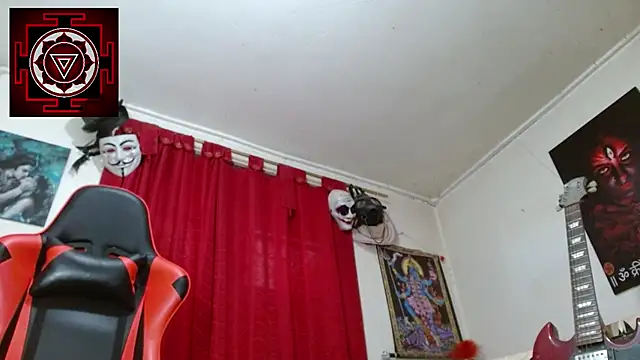 Amanda Valeska online show from March 24, 5:40 pm