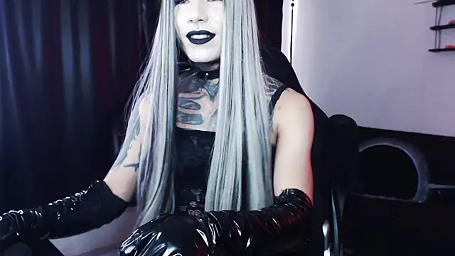 april simons2 online show from February 19, 9:13 pm