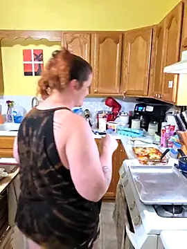 onlyhotbbw75 online show from April 15, 11:38 pm