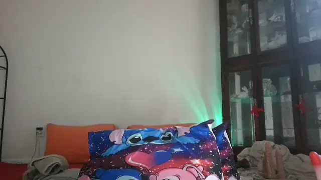 EnticingAaliyah online show from September 14, 3:32 pm