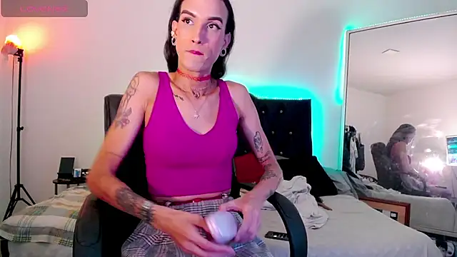 joaisaza online show from October 11, 2:38 am