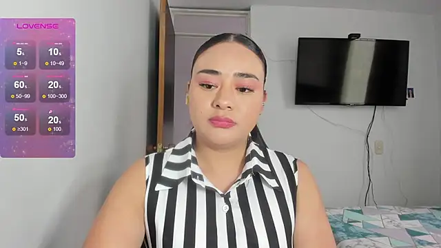 ReyleDoll online show from July 18, 8:11 pm