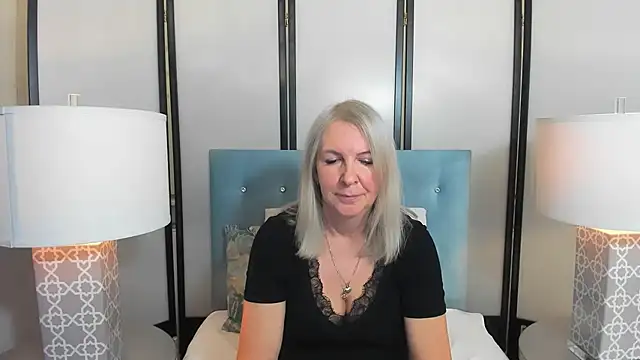 EricaTop online show from December 15, 5:40 pm