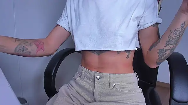 Lisegg  online show from March 2, 7:09 pm