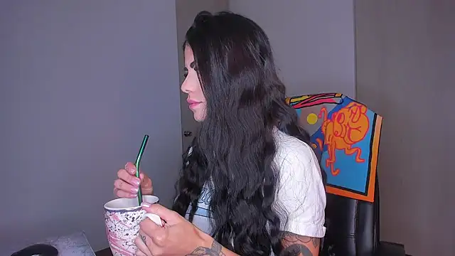 Lisegg  online show from December 2, 10:17 am