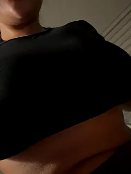 adrianalobo online show from October 12, 2:14 am