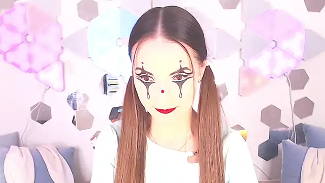 LexiKiss online show from November 4, 10:15 pm