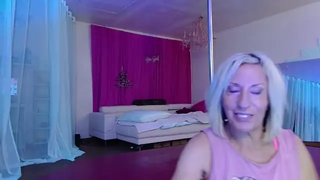 Sweet-Ginger online show from October 11, 4:42 pm