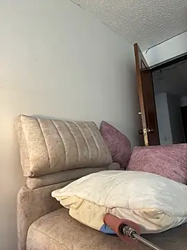 Sofhi corolinne31 online show from March 21, 10:04 pm