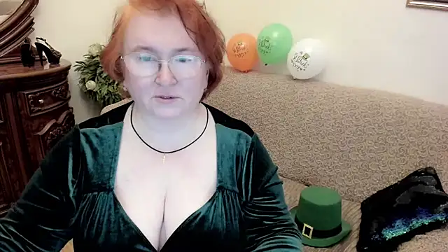 leiamillersonn online show from March 17, 6:34 pm