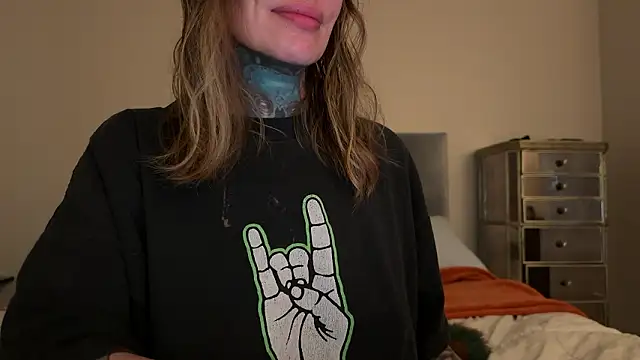 airgeadx online show from March 17, 10:58 pm