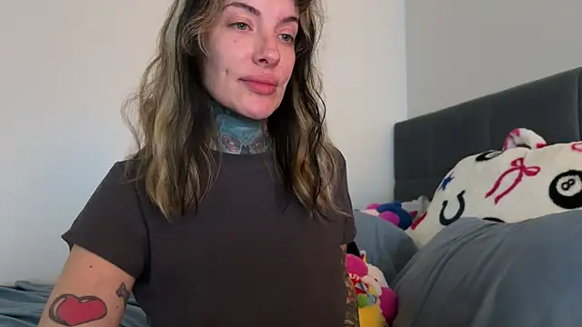 airgeadx online show from April 16, 10:23 pm