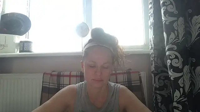 LindaStarS online show from May 29, 5:11 pm