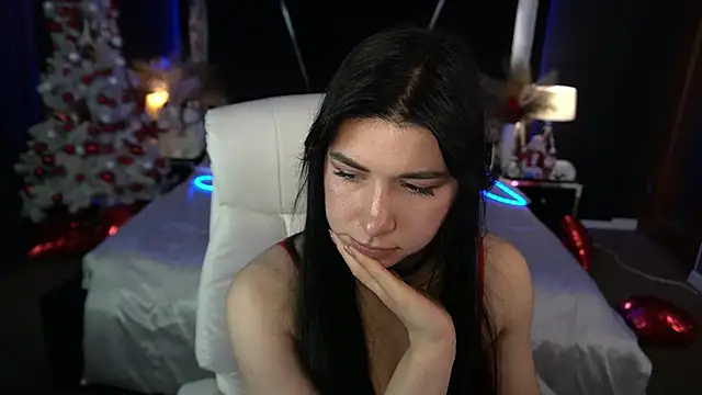 EmilyCandyy online show from December 19, 7:44 am