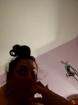 Sugartits112178 online show from July 22, 3:18 am