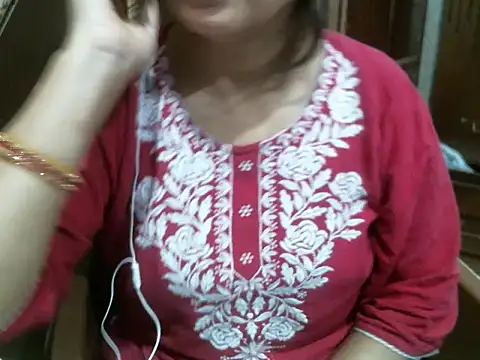 UrsMansi online show from April 11, 7:25 am