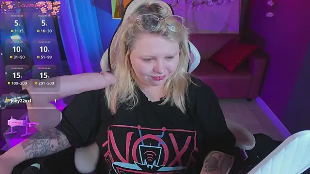 Yoki Shizuko online show from April 4, 6:45 am