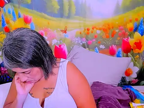 indianroxy online show from March 25, 5:05 pm