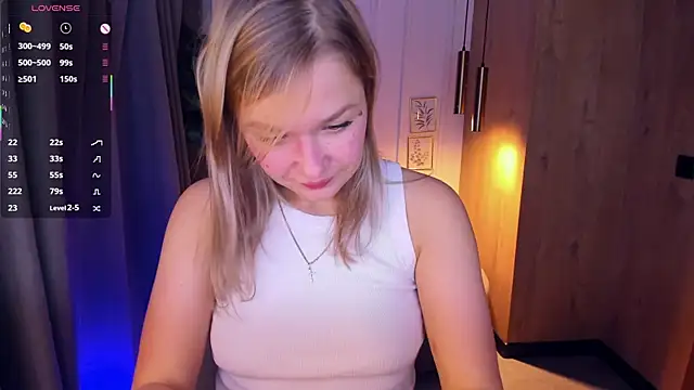 BellaDreamy online show from October 18, 5:32 am