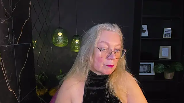 NataliMellow online show from November 12, 1:09 pm