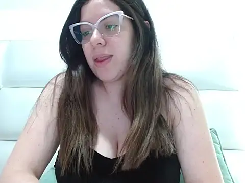 ashlymoon online show from December 3, 12:57 am