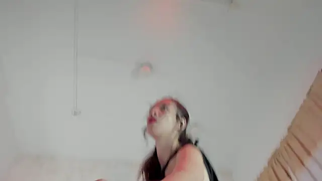 cristinapuerta  online show from October 13, 11:35 am