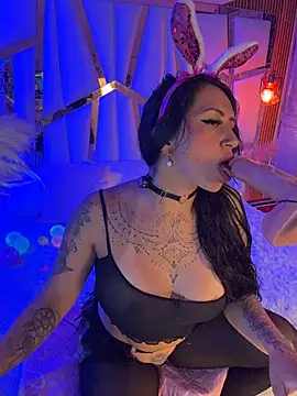 VVVanessa pvbh online show from April 6, 11:28 pm
