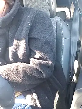 misscectito13 online show from March 18, 8:41 am