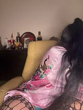 PichyPrettyPussy online show from December 15, 7:52 pm