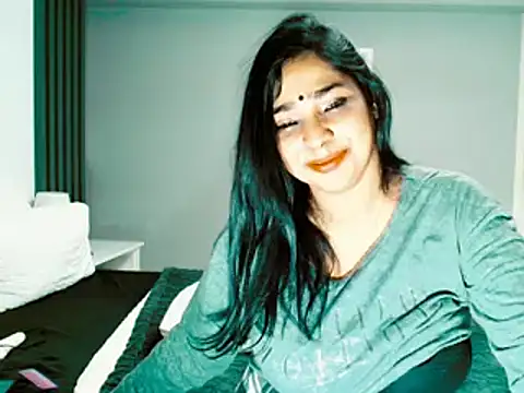 apishkagalmon online show from October 12, 7:00 am