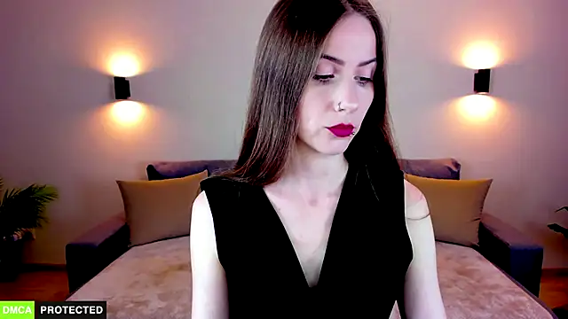 TheWoman   online show from September 14, 2:59 pm