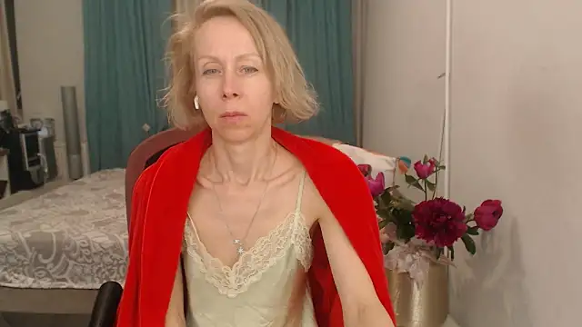 LuxuryNika online show from May 31, 6:09 pm