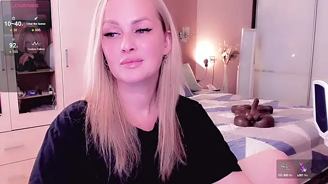 Libby Nora online show from September 28, 11:26 am