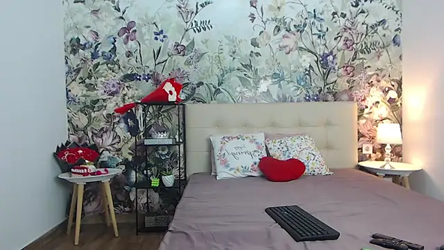 RoseDiamond06 online show from March 28, 8:30 pm