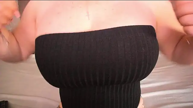 boobies4fun online show from March 4, 9:05 am