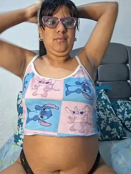 ZaidaWet online show from November 5, 11:59 am