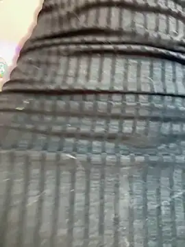 hollythomson online show from February 18, 9:36 pm